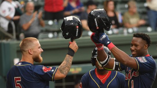 Red Sox Hard Hitting Catching Prospect Undergoes Surgery (featured)